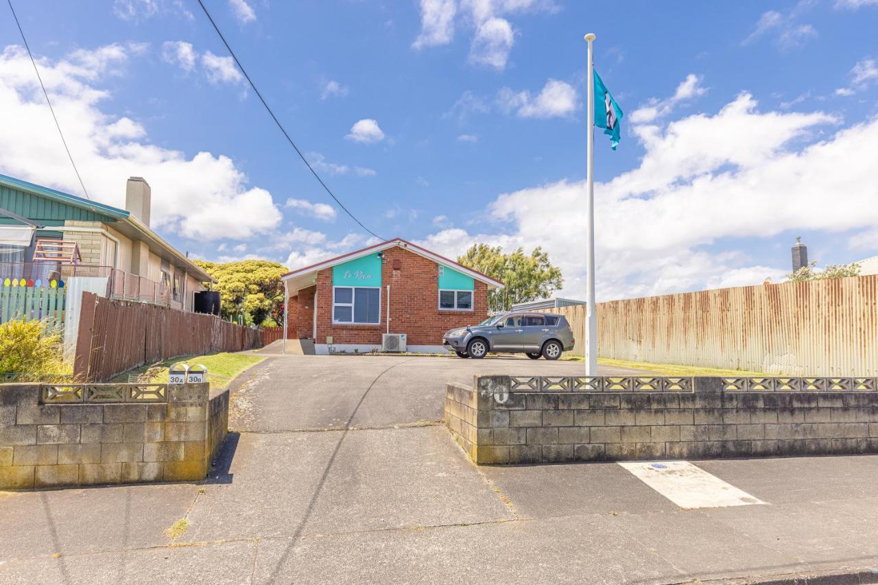 Le Riva Bed And Breakfast By The Beach Whanganui Exterior foto